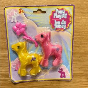 Pony Playset Pink and Yellow Toy Figures